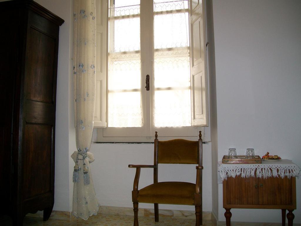 Notte Di Luna Room & Breakfast Oristano Room photo